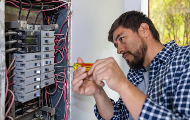 Best Circuit Breaker Repair  in Galveston, IN